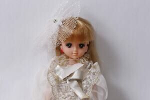 1990s Takara Licca-chan Gold Knight Jenny Doll in White Dress ~ 260806-WH 528